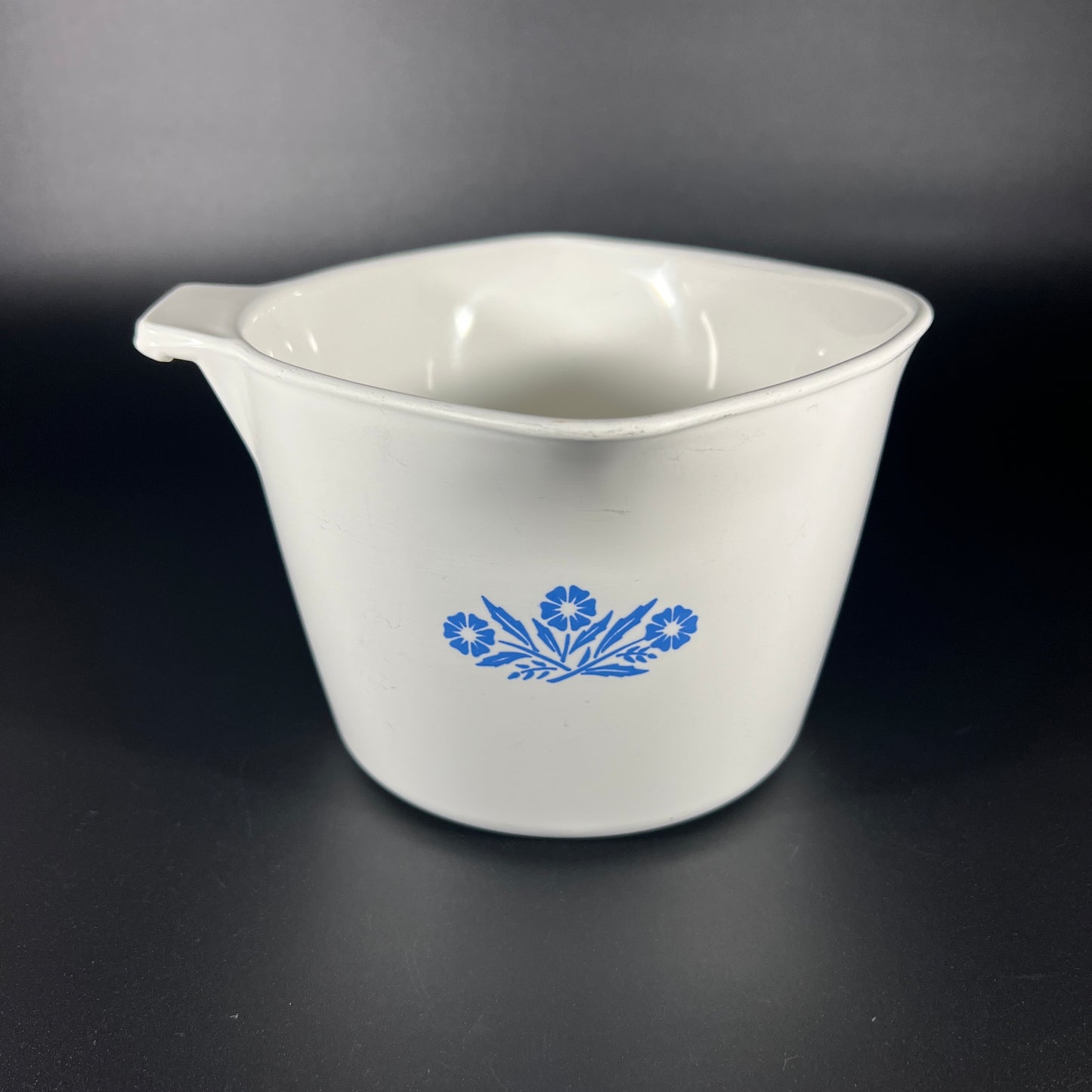 1961 Corning Ware Blue Cornflower 4 cup / 32 oz. Saucemaker