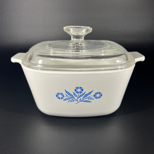 1966 Corning Ware P-1 3/4-B / 1.75 quart Baking Dish with Lid