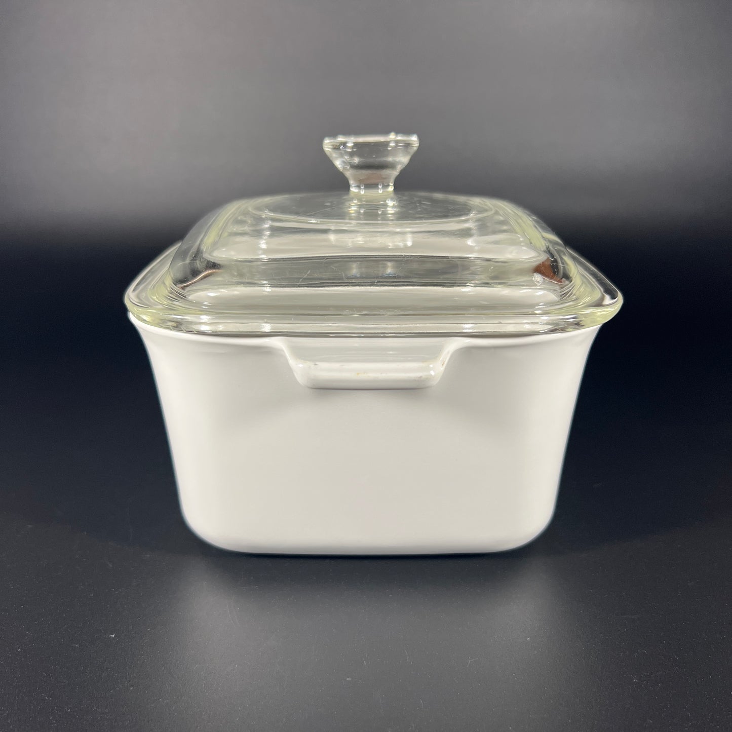 1972 Corning Ware P-4-B / 1.5 quart Baking Dish with Lid