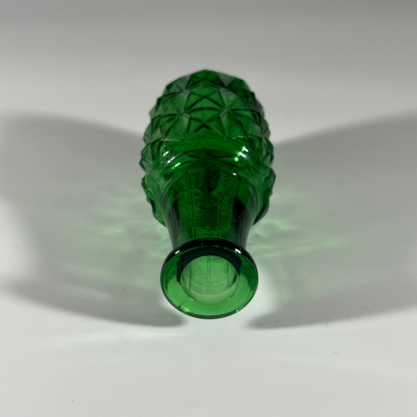Small Emerald Green Diamond Cut Pattern Bottle