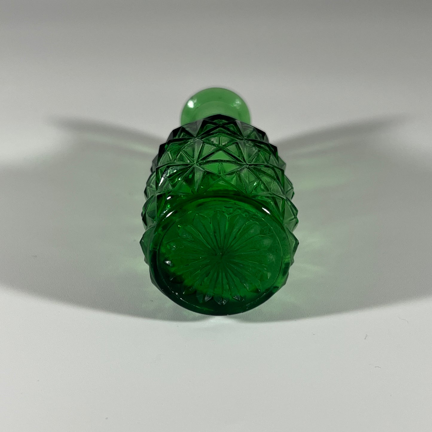 Small Emerald Green Diamond Cut Pattern Bottle