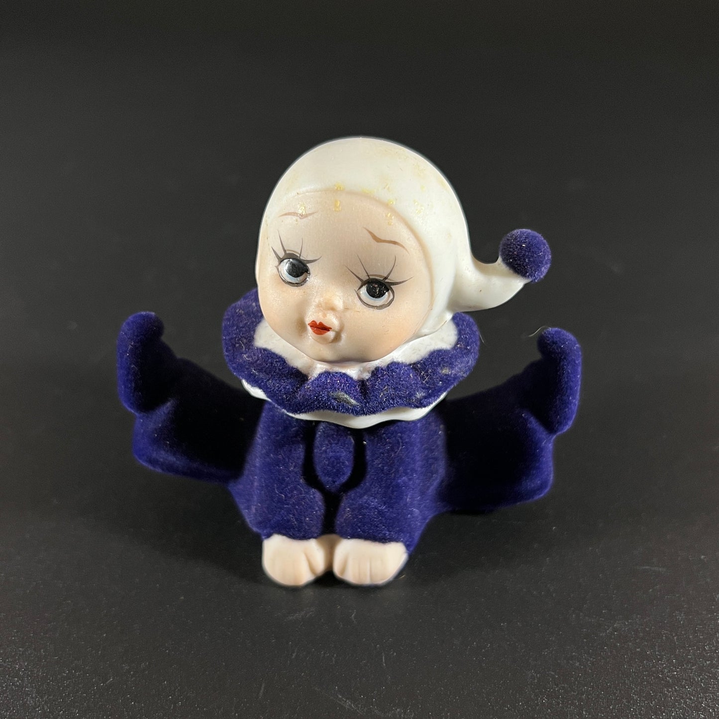 Vintage Jester Clown Figurine Set – Hand-Painted Ceramic Faces – Set of 3
