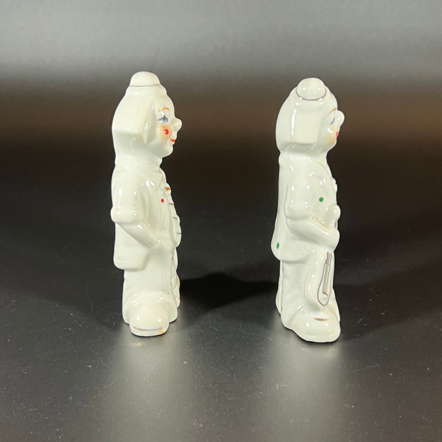 Vintage Set of 2 Hand-Painted Clown Figurines – Musical Ceramic Collectibles