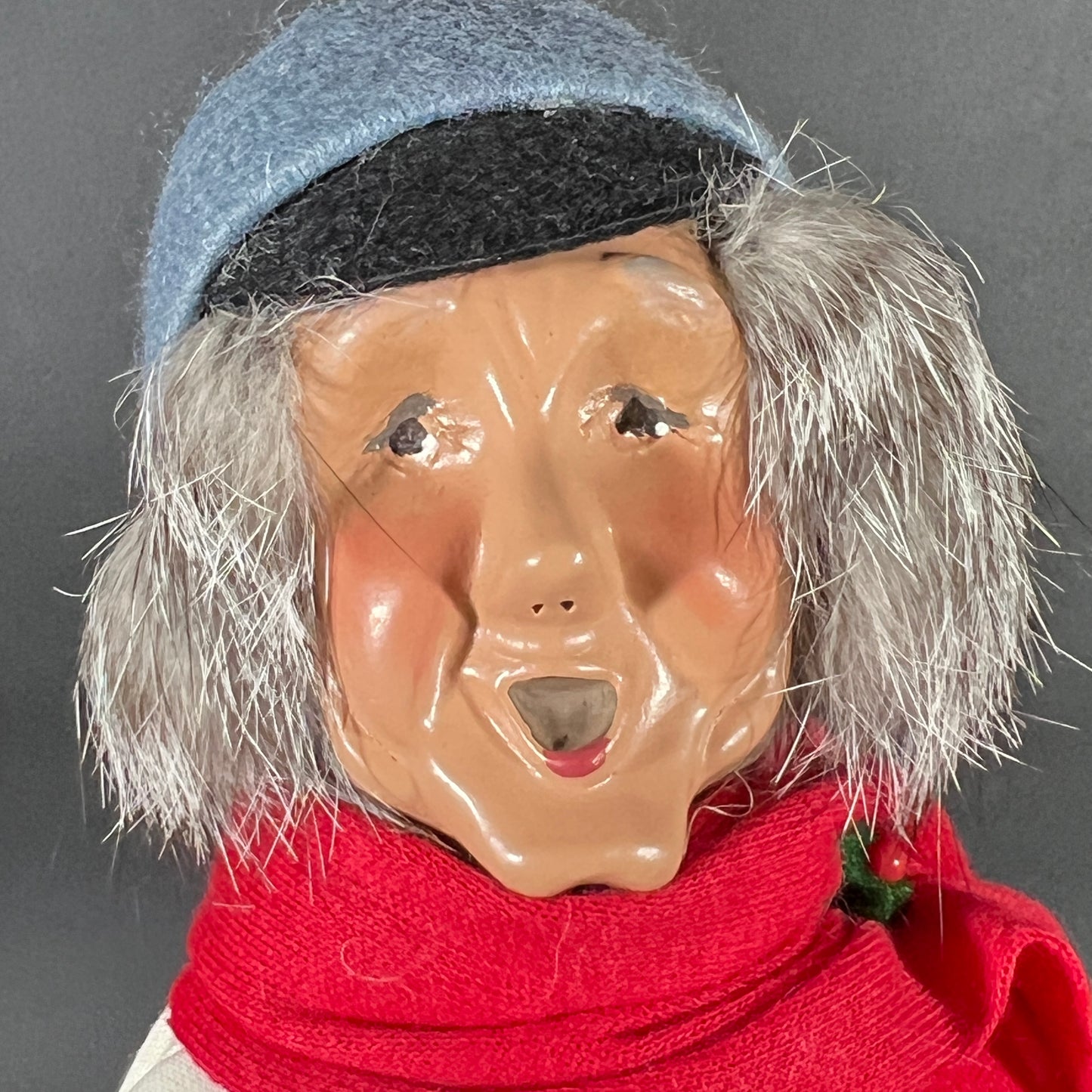 Byers Choice Doll - Milk Man Christmas Caroler