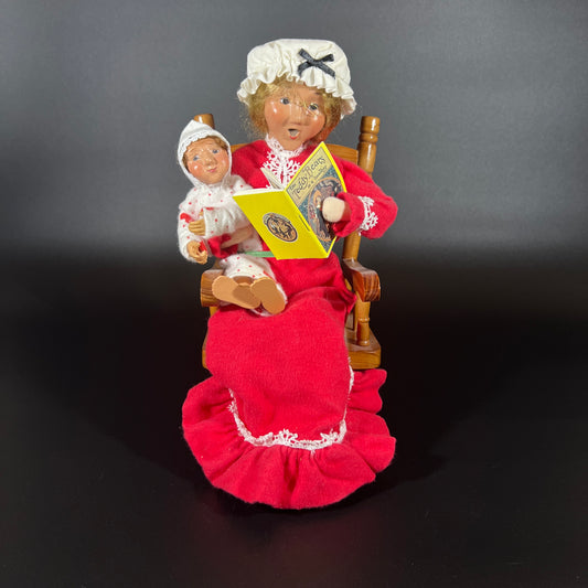Byers Choice Doll - Mrs Clause Reading to a Child with Rocking Chair and Book