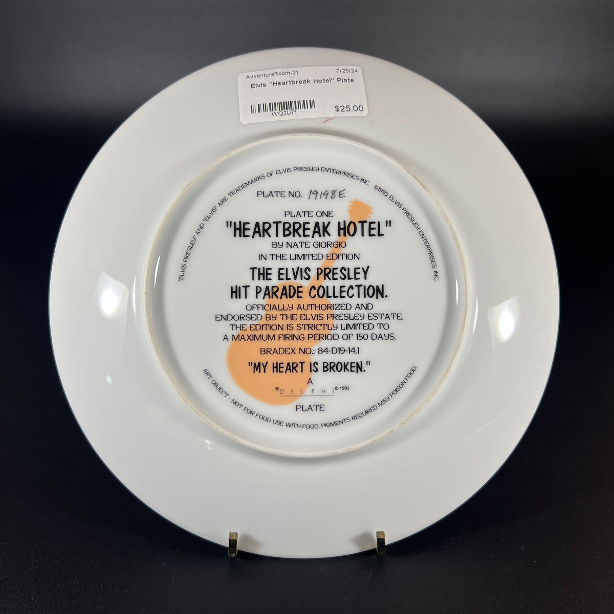 Elvis Presley “Heartbreak Hotel” 1st Issue Collector Plate