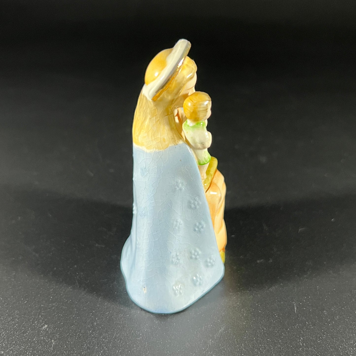 Madonna with Child by Sanmyro