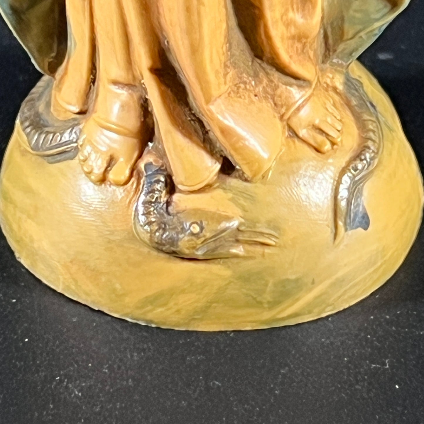 Fontanini Collection Madonna with Card