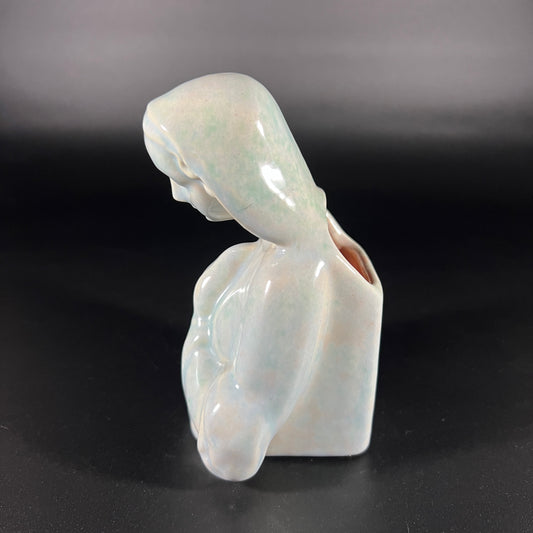 Gonder Madonna Planter