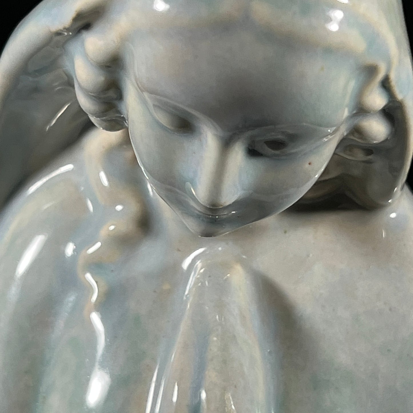 Gonder Madonna Planter