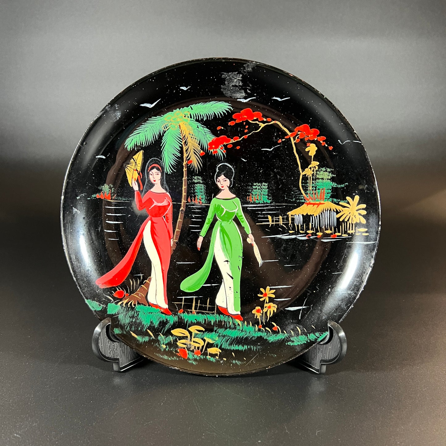 Hand Painted Lacquerware Asian Plate