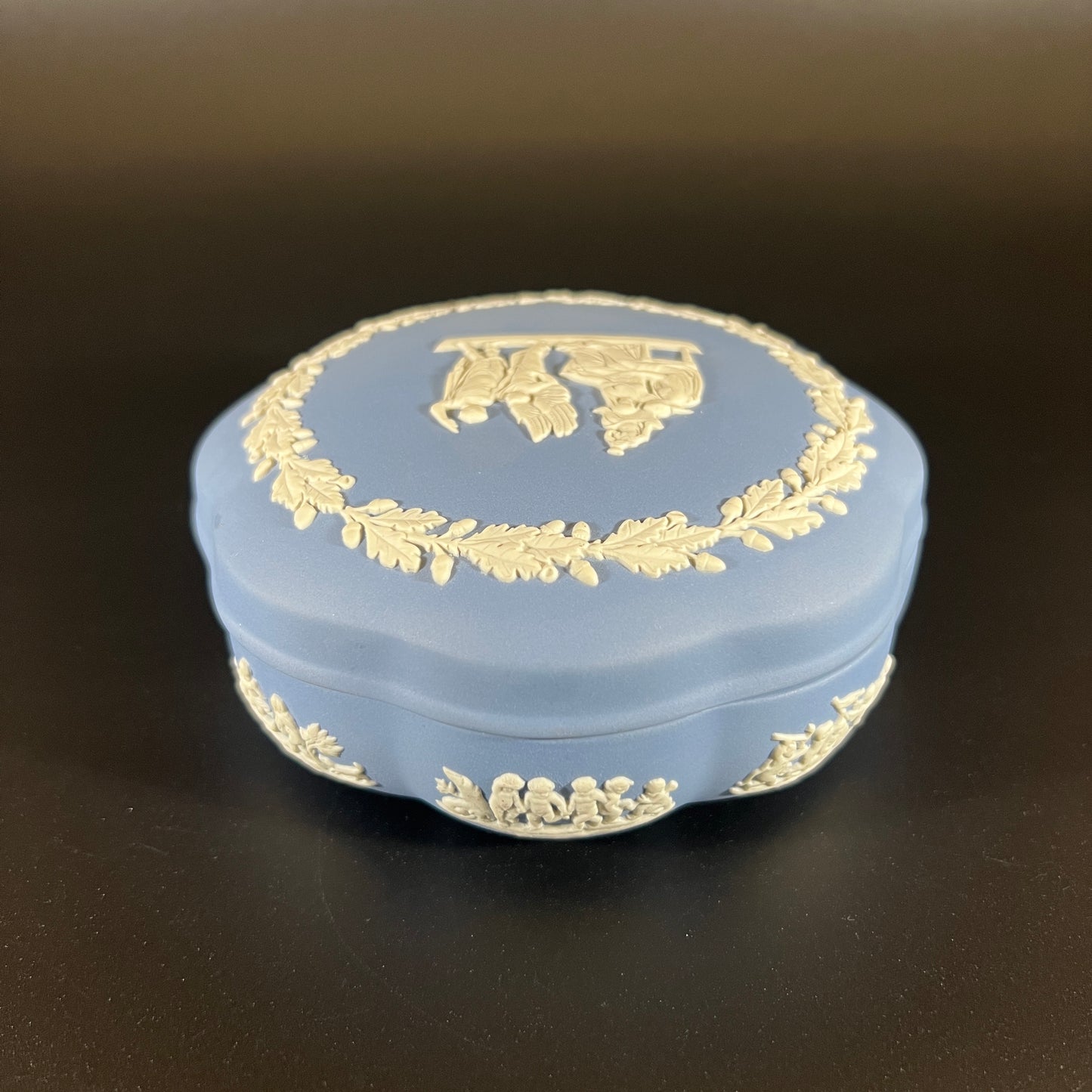 Vintage Wedgwood JasperwareTrinket Box with Lid