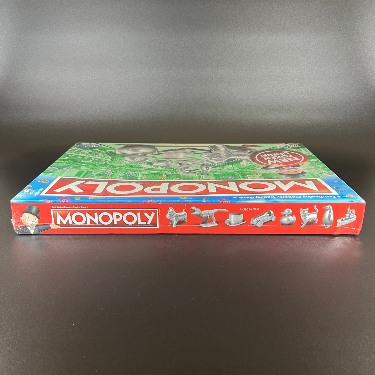 Monopoly Classic Edition Game with New Tokens (NIB)