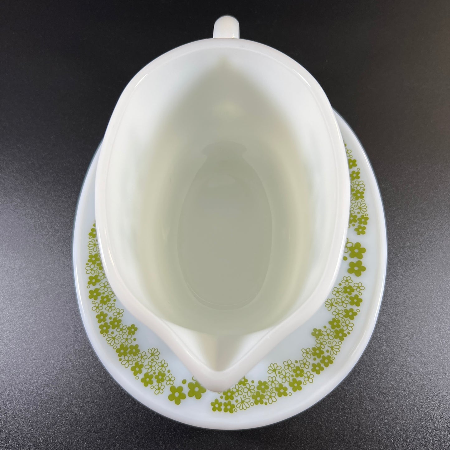 Pyrex Spring Blossom Green 'Crazy Daisy' Gravy Boat