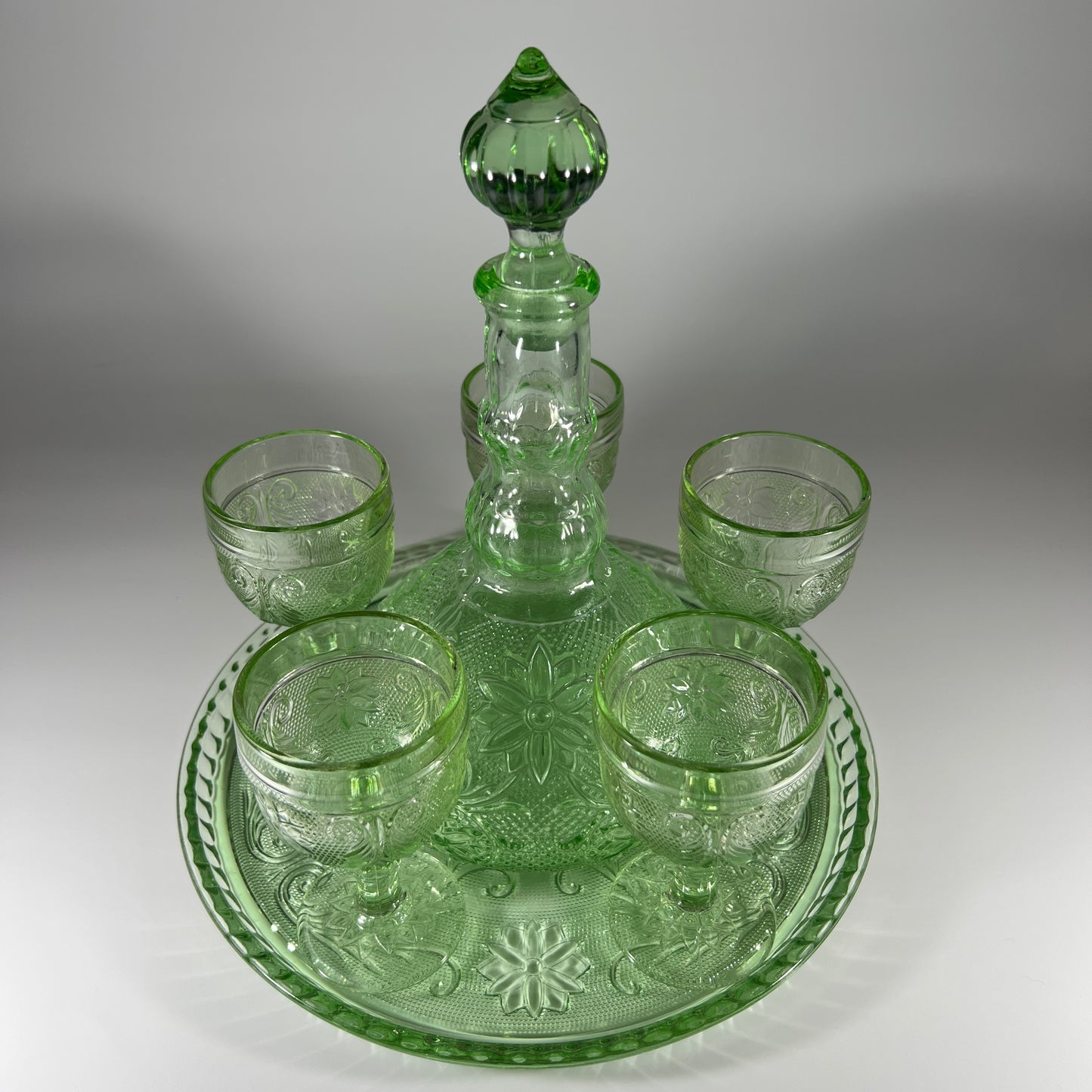Indiana Tiara Green Chantilly Decanter Set