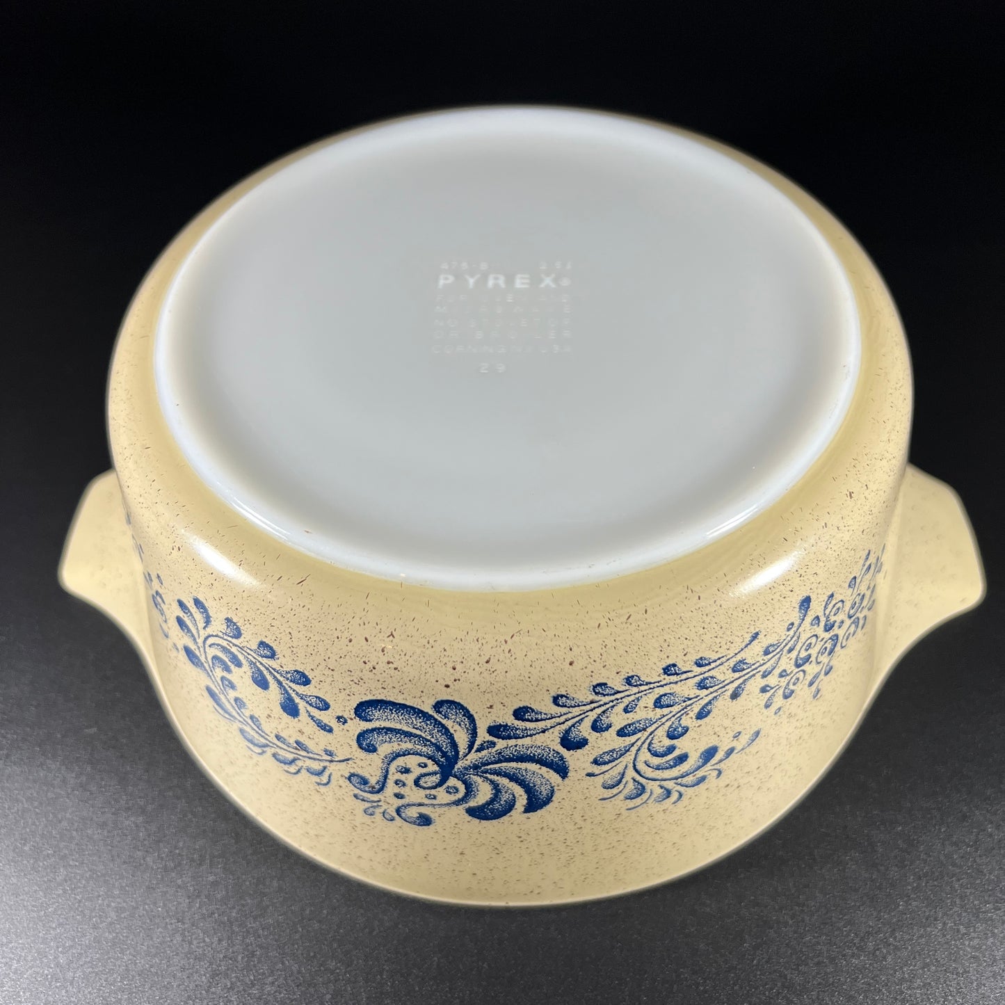 Pyrex Homestead Casserole Dish