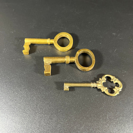 Antique Brass Keys (set of 3)