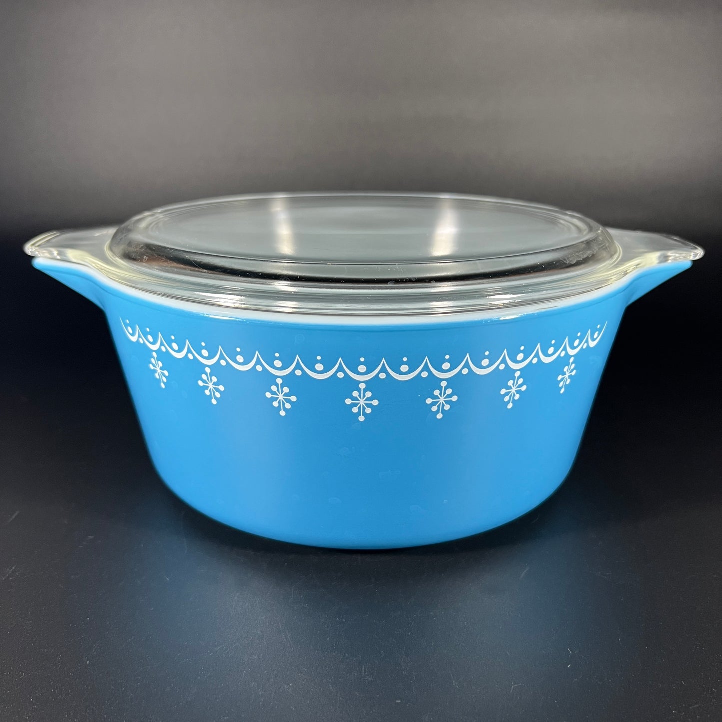 Pyrex Serving Bowl Set with lids (3 piece set)