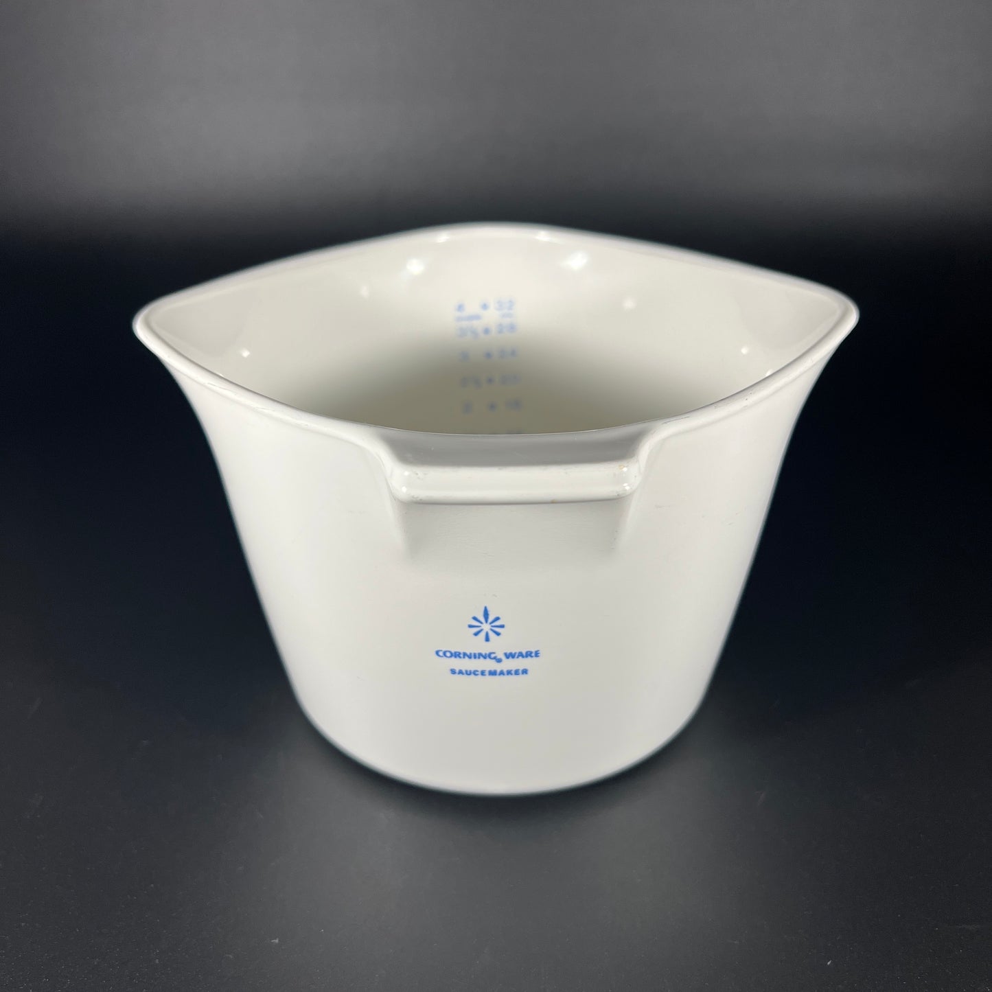 1961 Corning Ware Blue Cornflower 4 cup / 32 oz. Saucemaker