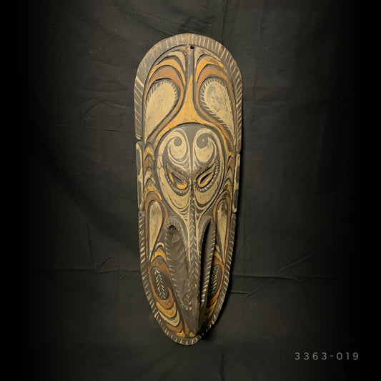 19" Sepik River Ancestral Spirit Mask | Iatmul, Papua New Guinea | Ron Perry Provenance