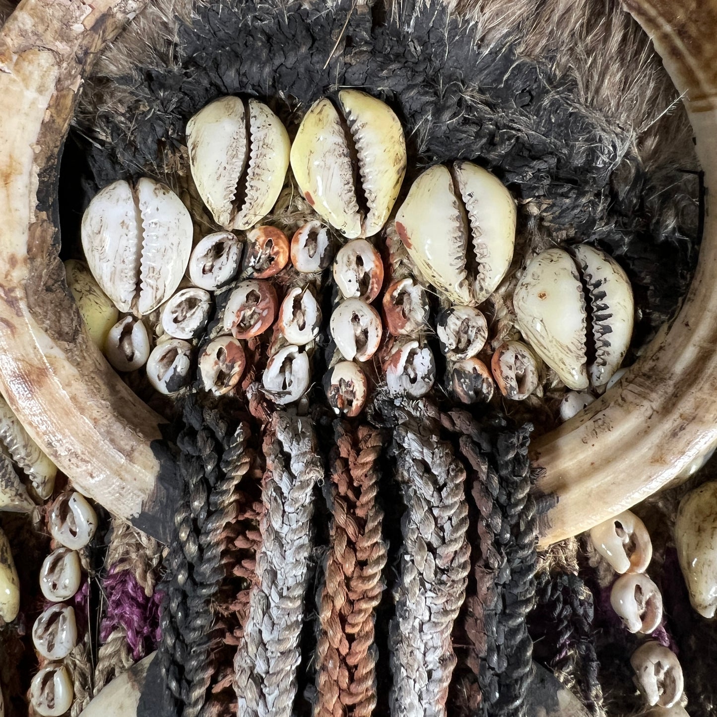 Papua New Guinea Sepik Warrior Headdress (Bilas) | Ron Perry Provenance