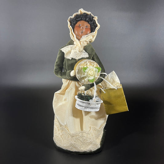 Byers Choice African American Woman with Hat box and Shopping bag
