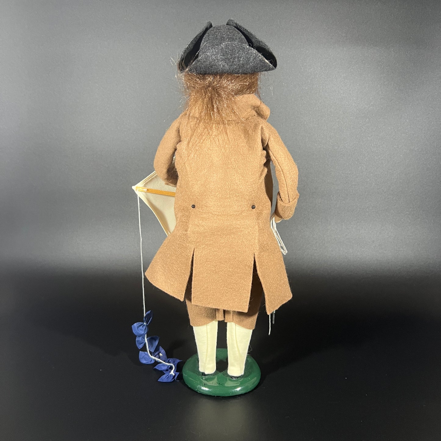 Byers Choice Doll - Ben Franklin with Kite and Key