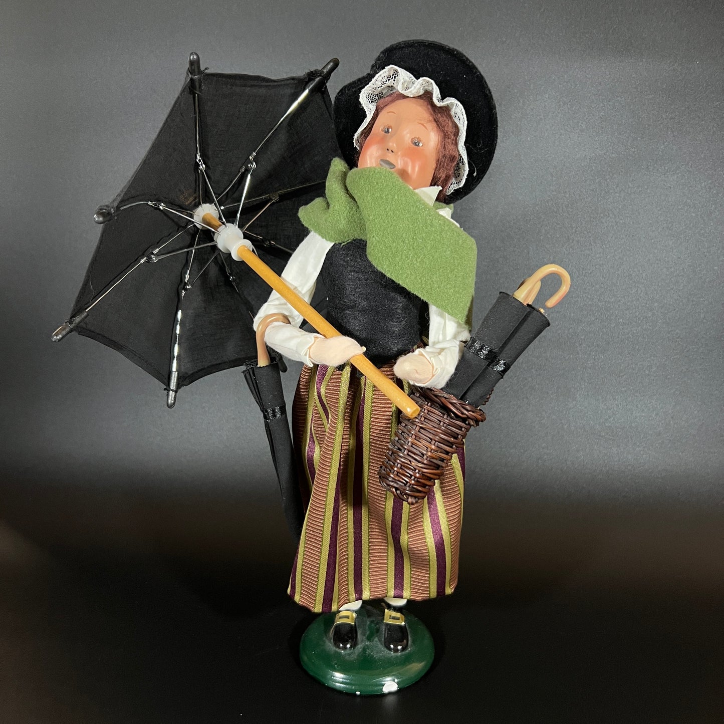 Byers Choice Doll - Woman Caroler Selling Bumpershoots or Umbrellas